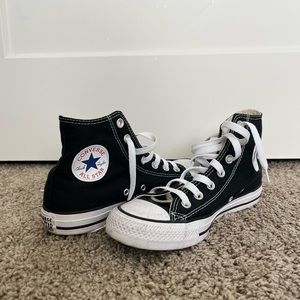 Black converse